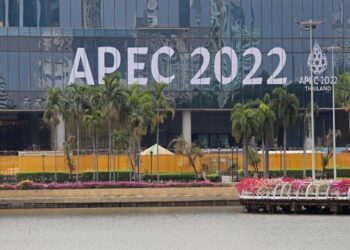 Dari G20 Berlanjut ke KTT APEC, Untuk Siapa?
