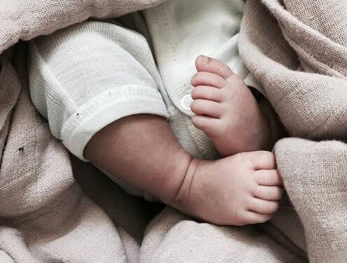 Prihatin Bayi Ditelantarkan, Zina Dibiarkan