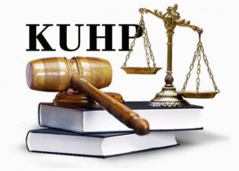 Membumikan KUHP di Bumi Milik Allah