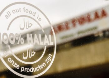 Halal Ditawar, Kedaulatan Terkapar