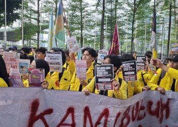 Subsidi Menyusut, Mahasiswa Terjepit